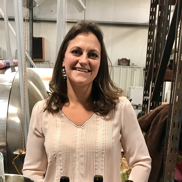 Meet your Posher, Kallie - Picture 1 of 2